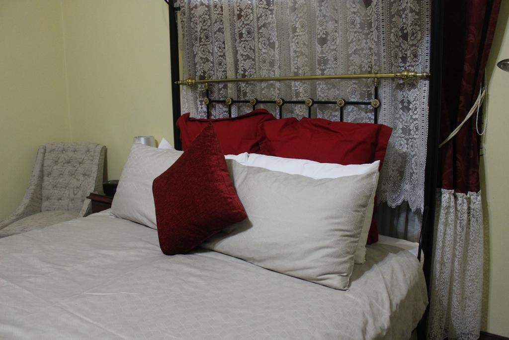 Warwick Settlers Inn Ngoại thất bức ảnh